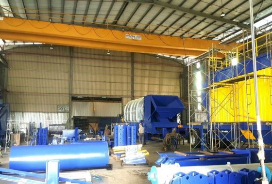 Johor Factory Malaysia Industry BT-PTR-7PASIR-GUDANG-AREA21K-BUA-factory-overhead-crane-1-560x380 Pasir Gudang Factory For Rent (BT-PTR7)  