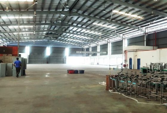 Johor Factory Malaysia Industry BT-PTR-13-SENAI-42K-BUA-production-area-photo-1-560x380 Senai Factory For Rent (BT-PTR13)  