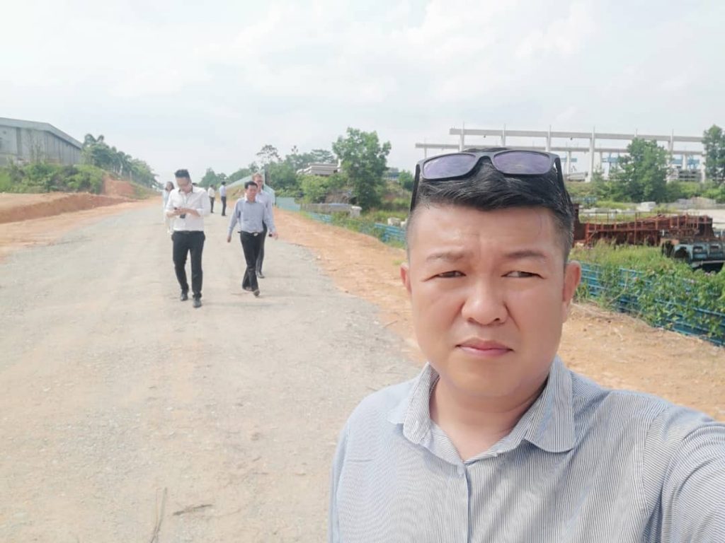 Johor Factory Malaysia Industry appointment-with-customer-to-view-johor-commercial-land-1024x768 Gallery 2  