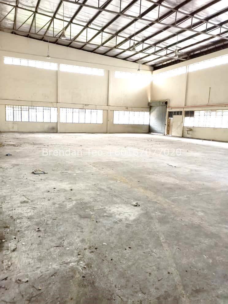 Johor Factory Malaysia Industry 2-1 PTR 180 - factory at desa cemerlang for rent (10k bua) EXTERNAL  