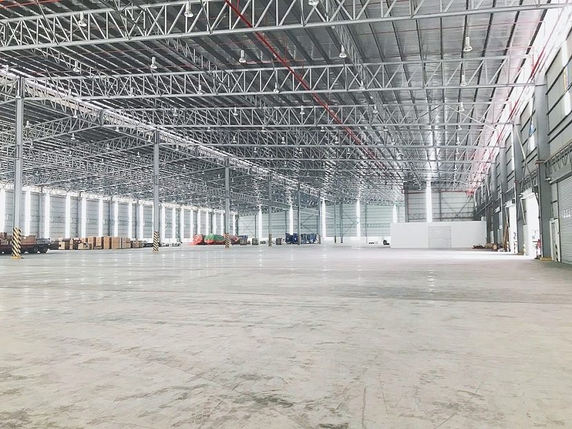 Gelang Patah 150K sqft Warehouse with Dock Leveler For Rent Johor