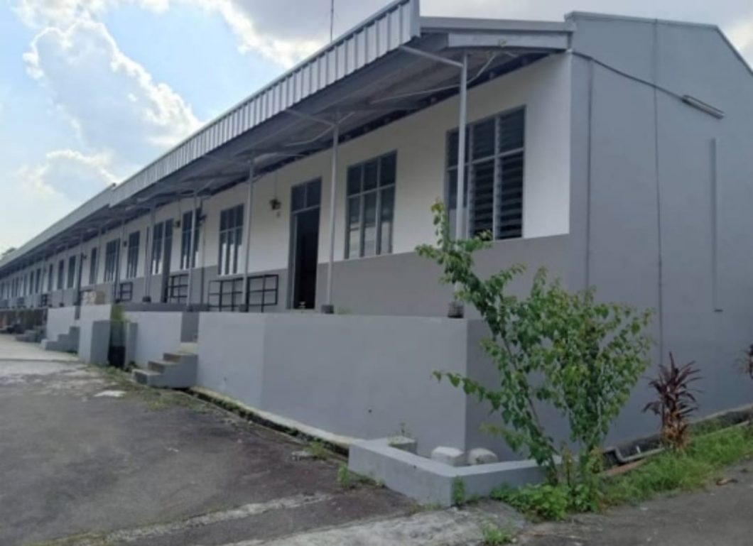 Johor Factory Malaysia Industry WhatsApp-Image-2024-03-19-at-14.56.17-1-1060x769 Johor Bahru Freehold Dormitory For Sale (PTR LAND 12)  