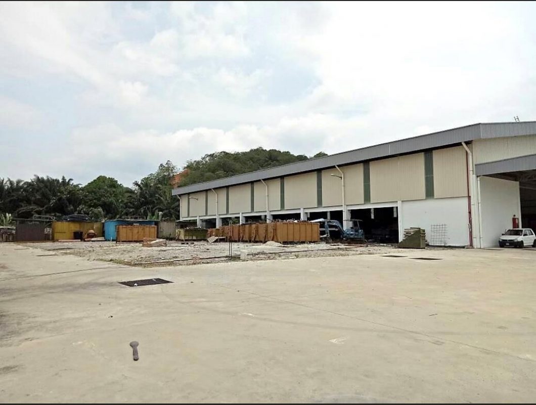 Johor Factory Malaysia Industry WhatsApp-Image-2022-01-03-at-23.11.09-1060x801 Johor Kulai Open Shed Detached Factory with High Power and Extra Land (PTR97)  