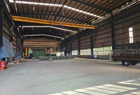 Johor Factory Malaysia Industry WhatsApp-Image-2023-12-08-at-13.23.42-560x380 Johor, Pontian Detached Factory with Overhead Crane, High Power and Extra Land (BT-PTR68)  