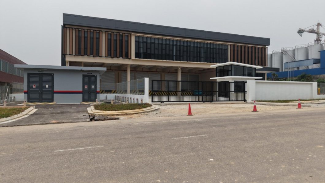 Johor Factory Malaysia Industry WhatsApp-Image-2026-10-09-at-12.43.43-4-1060x596 Senai Medium Industry Factory with High Power and Loading Bay For Rent (BT-PTR84) Johor Factory Malaysia Industry WhatsApp-Image-2026-10-09-at-12.43.43-4-1060x596 Senai Medium Industry Factory with High Power and Loading Bay For Rent (BT-PTR84)